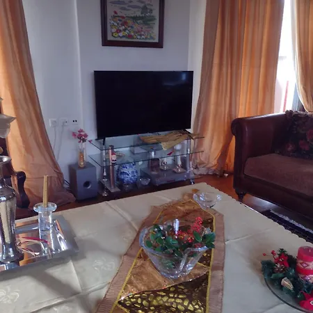 By The River Near Meteora Villa Tríkala