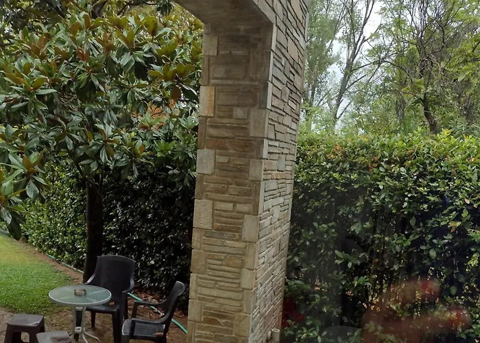 By The River Near Meteora Vilă Tríkala