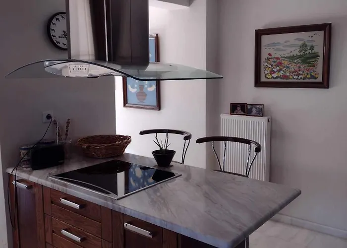 Vilă By The River Near Meteora