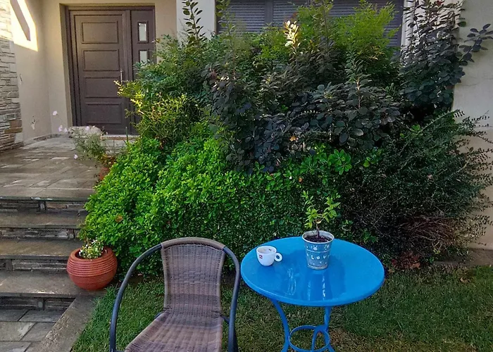 Vilă By The River Near Meteora *